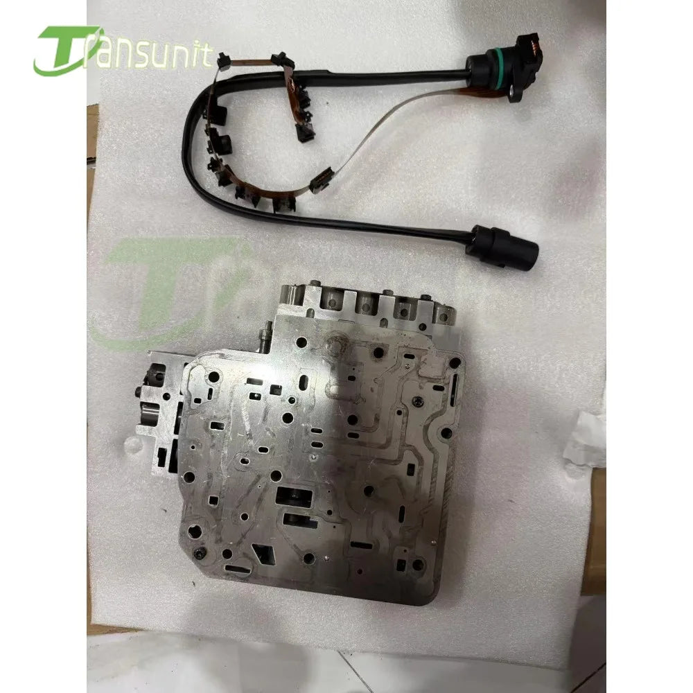 01M  01M325283A  01M927365 Automatic Transmission Valve Body with solenoid and Wiring Harness Fits For VW Jetta Golf Beetle