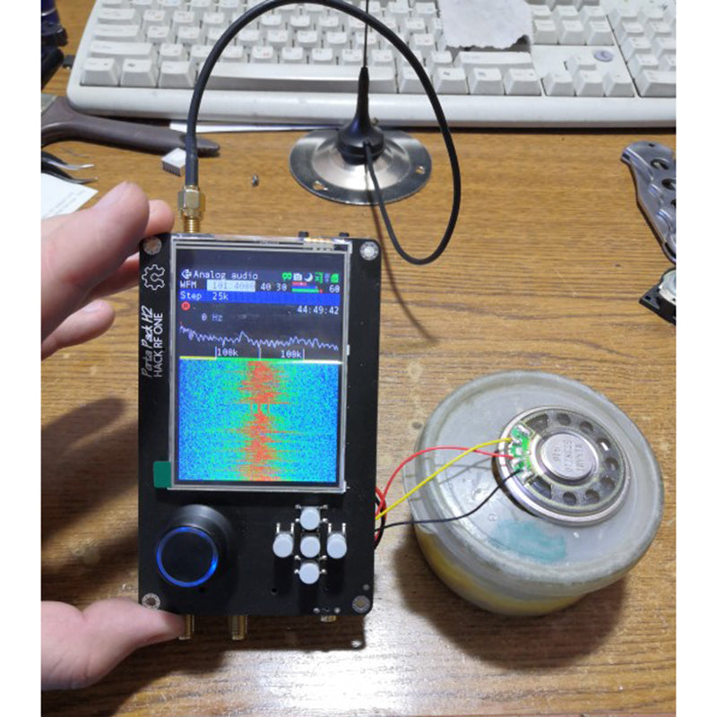3.2 Inch Touch LCD PortaPack H2 + HACKRF ONE SDR Radio+ Firmware with 2100MAh Battery Usb Cable and Antenna